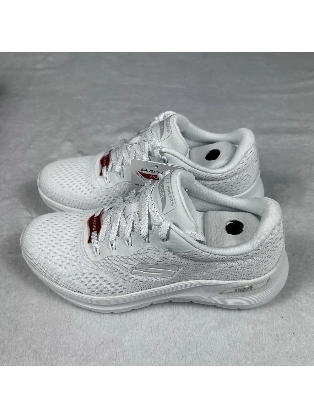 Skechers Arch Fit 2.0 Big League Shoes Womens 5 Youth 3.5 White Athletic Sneaker